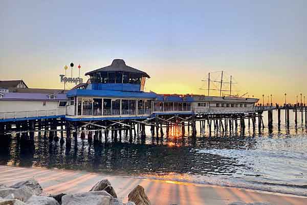 Old Tonys on the Redondo Beach pier